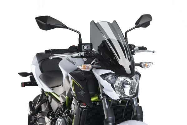 Туристическа слюда Puig New Generation за Kawasaki Z650 17-19 тъмно опушена